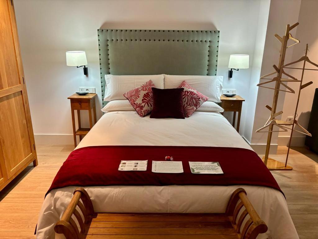 Apartamentos Turisticos La Plaza Chipiona Luaran gambar