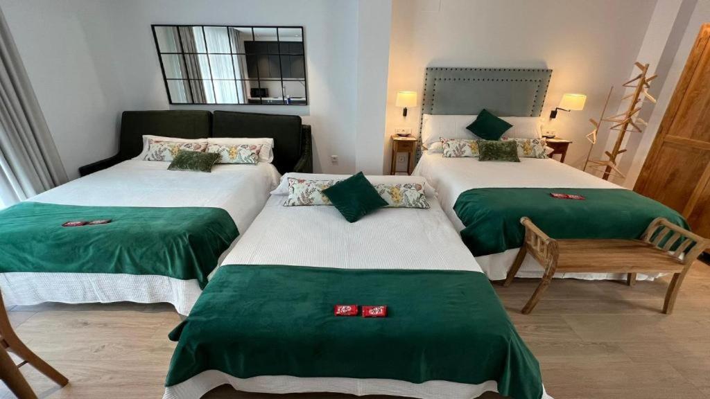Apartamentos Turisticos La Plaza Chipiona Luaran gambar