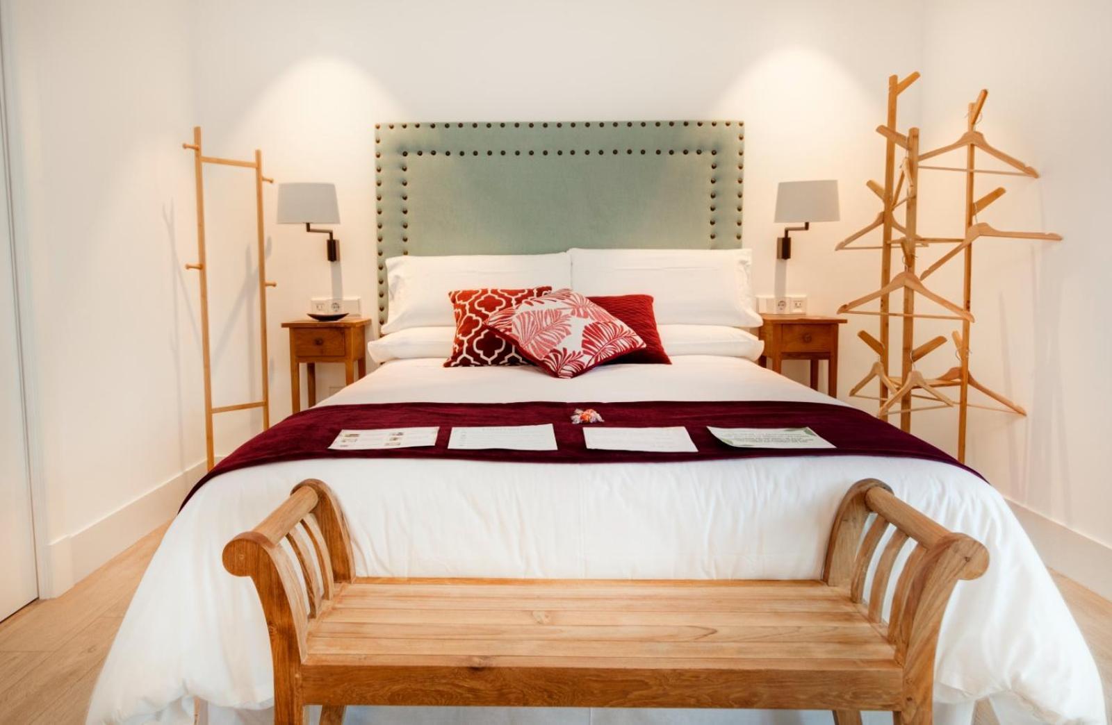 Apartamentos Turisticos La Plaza Chipiona Luaran gambar